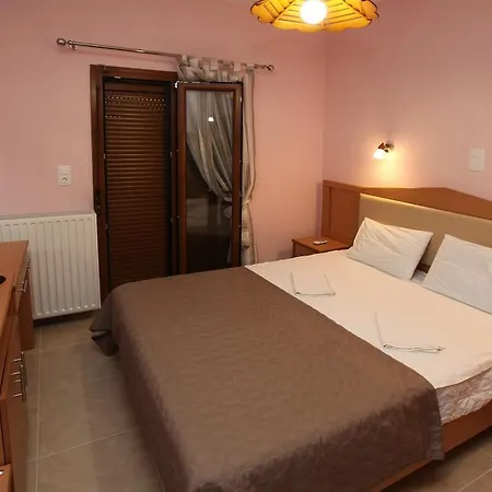 アパート Asteras Kalives